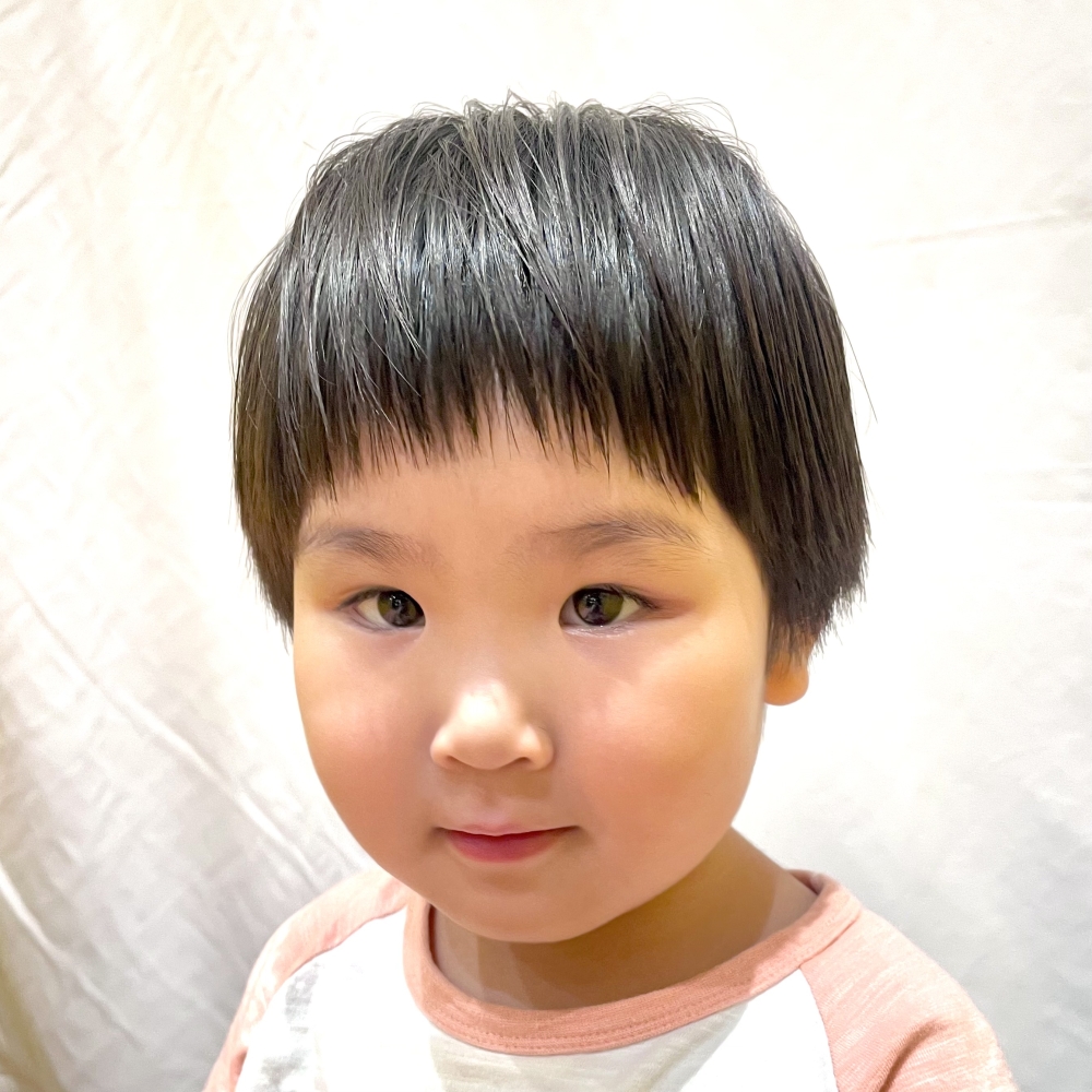 こどもの髪型　ハンサムショート