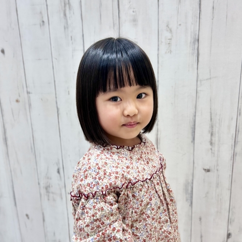 こどもの髪型　肩上ボブ