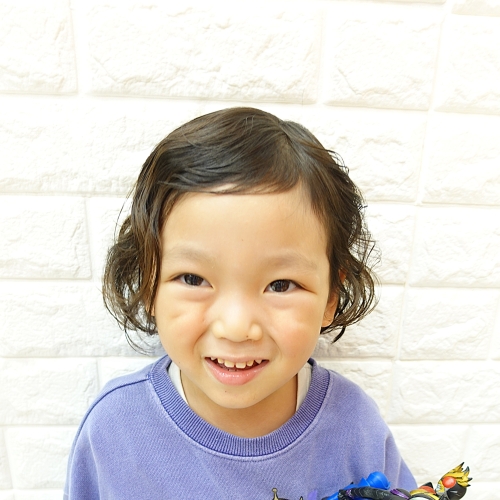 こどもの髪型 カーリーボブ