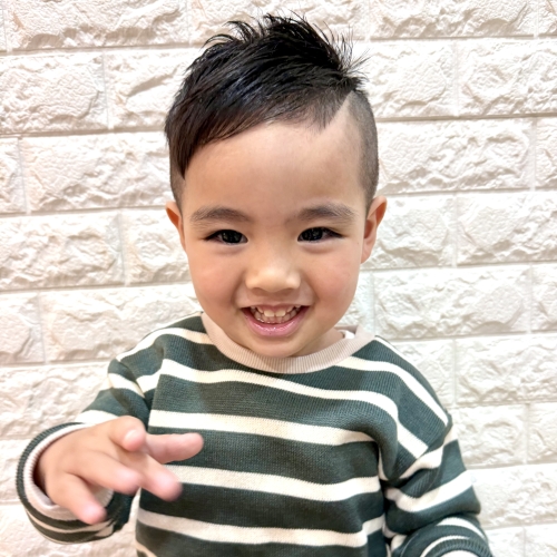 こどもの髪型　フェード