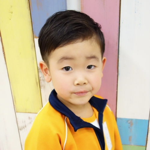 こどもの髪型　サイドツーブロ